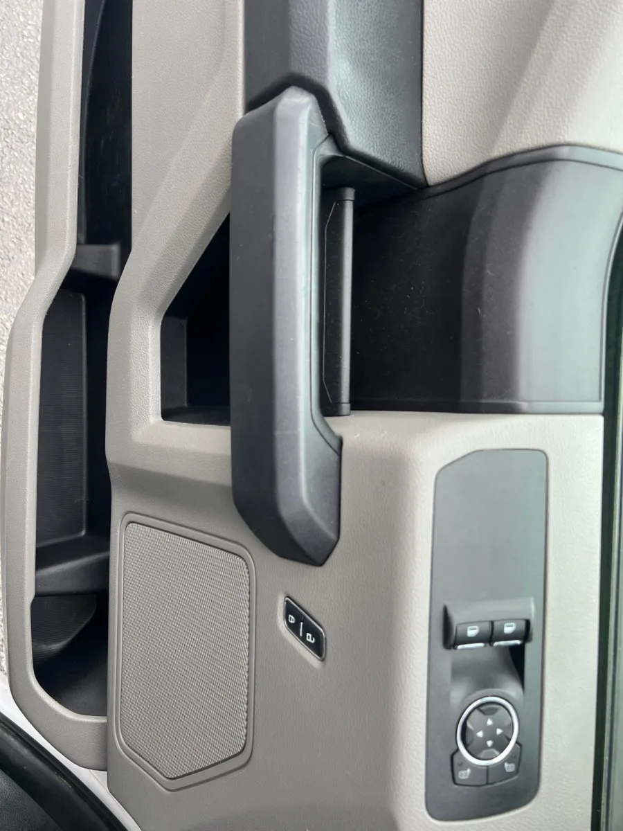 2018 Ford F-150 XL — photo 23