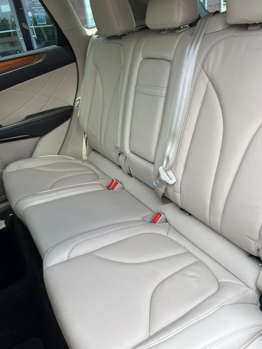 2019 Lincoln MKC Select — photo 22