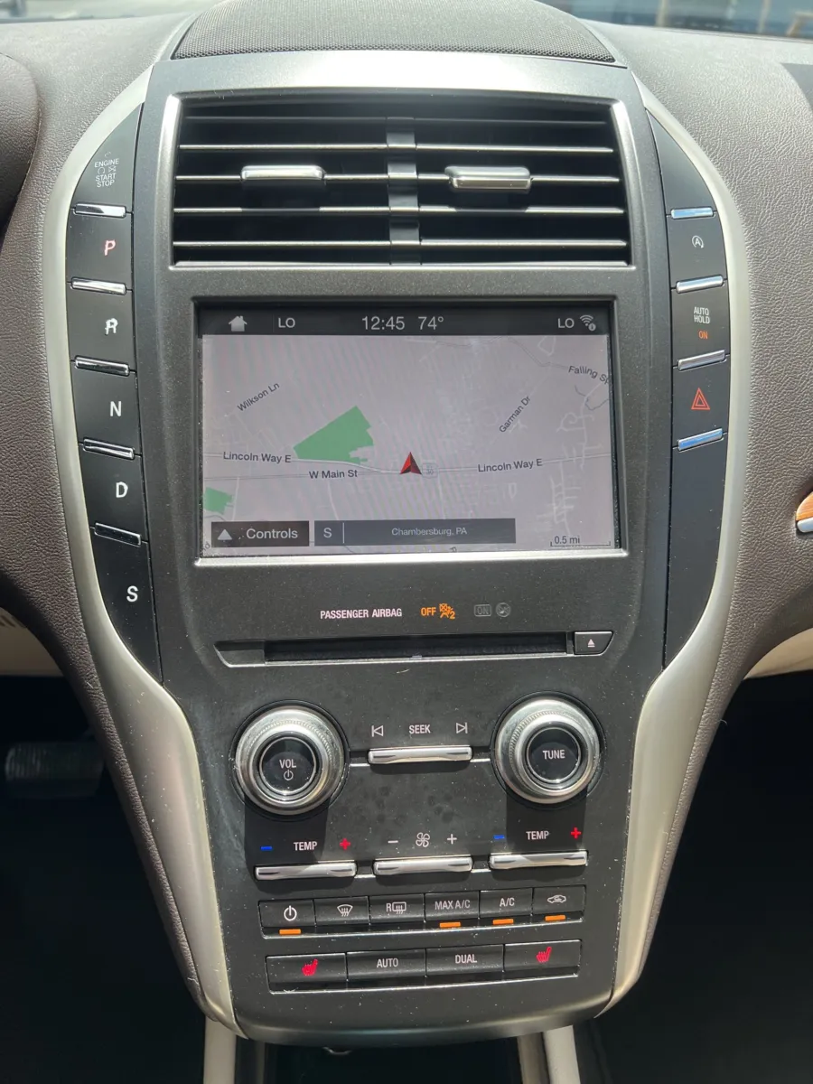 2019 Lincoln MKC Select — photo 13