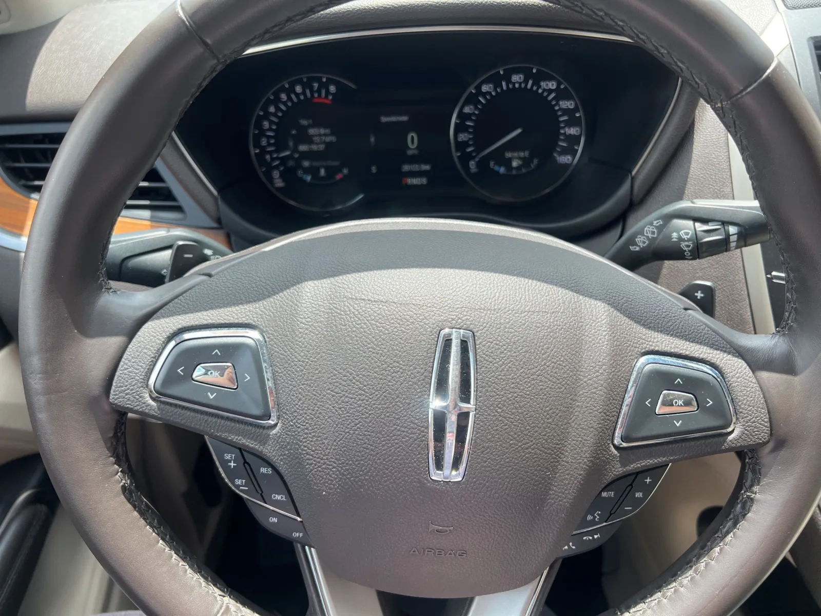 2019 Lincoln MKC Select — photo 12