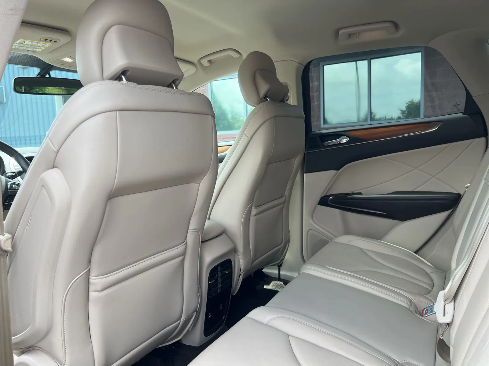 2019 Lincoln MKC Select — photo 21