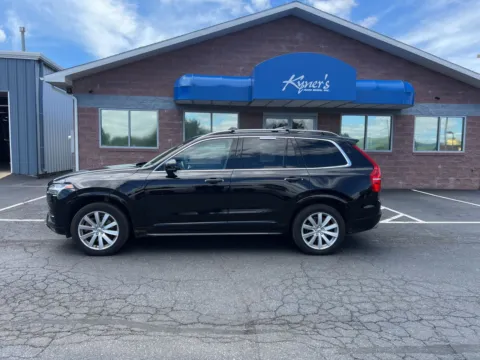 Another view of 2019 Volvo XC90 T6 Momentum for sale in Chambersburg, PA at Kyner's Auto Sales, Inc.