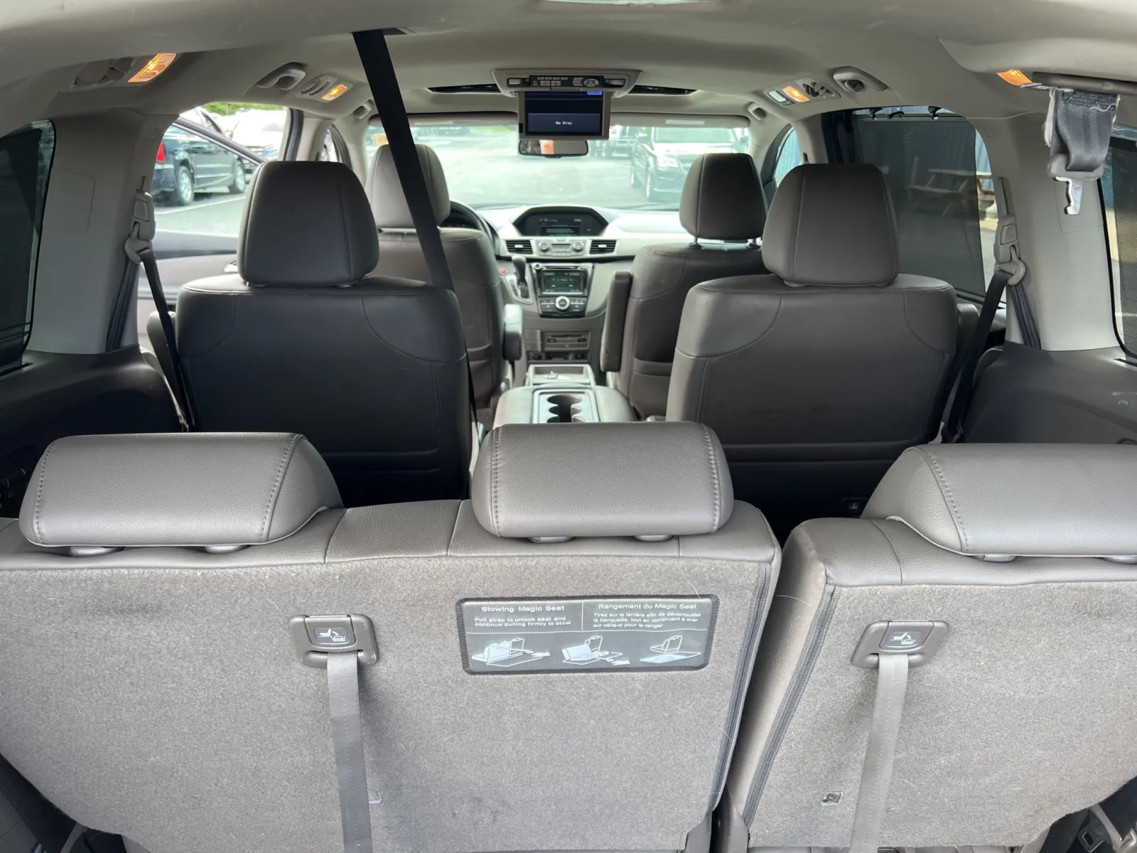 2016 Honda Odyssey Touring Elite — photo 21