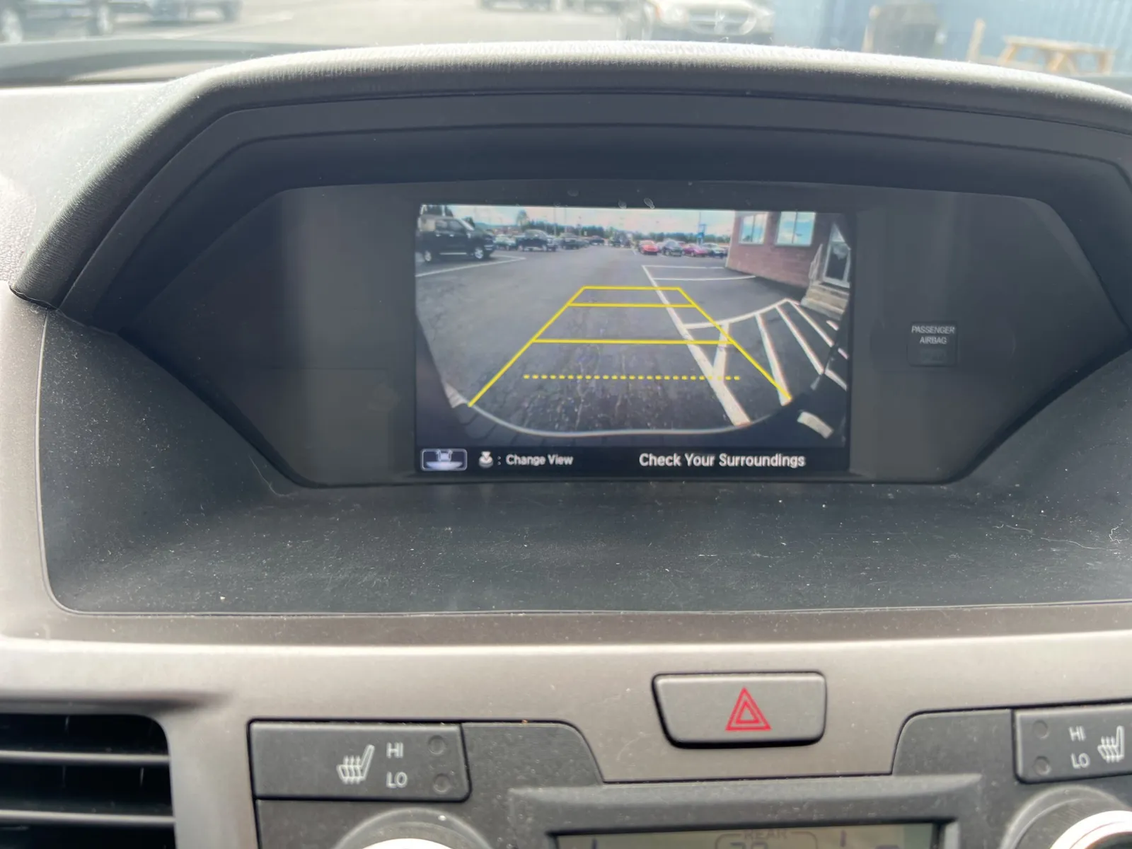 2016 Honda Odyssey Touring Elite — photo 12