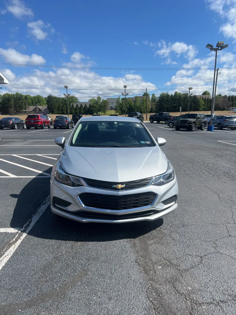 2016 Chevrolet Cruze LT — photo 9