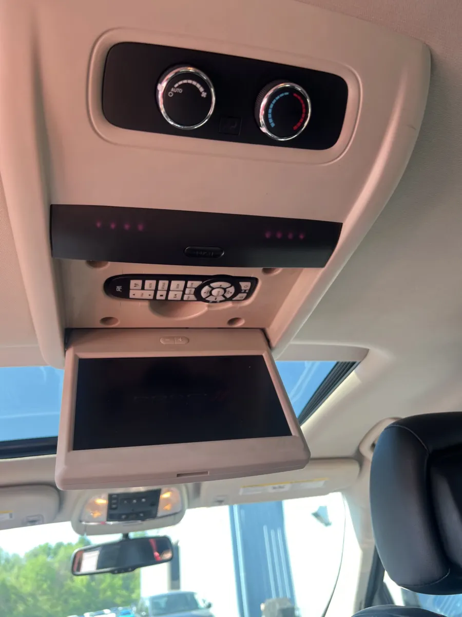 2013 Dodge Durango R/T — photo 26