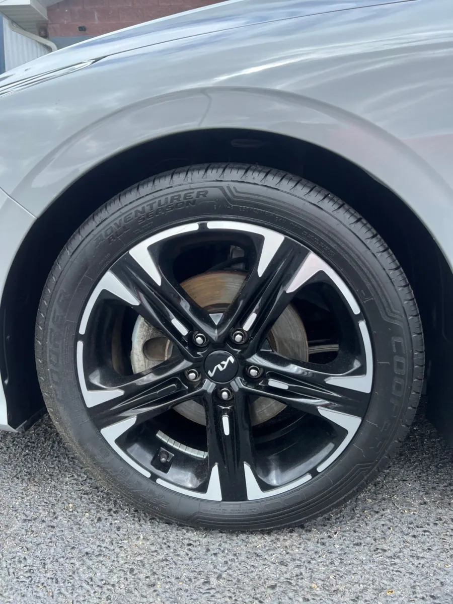 2022 Kia K5 GT-Line — photo 10