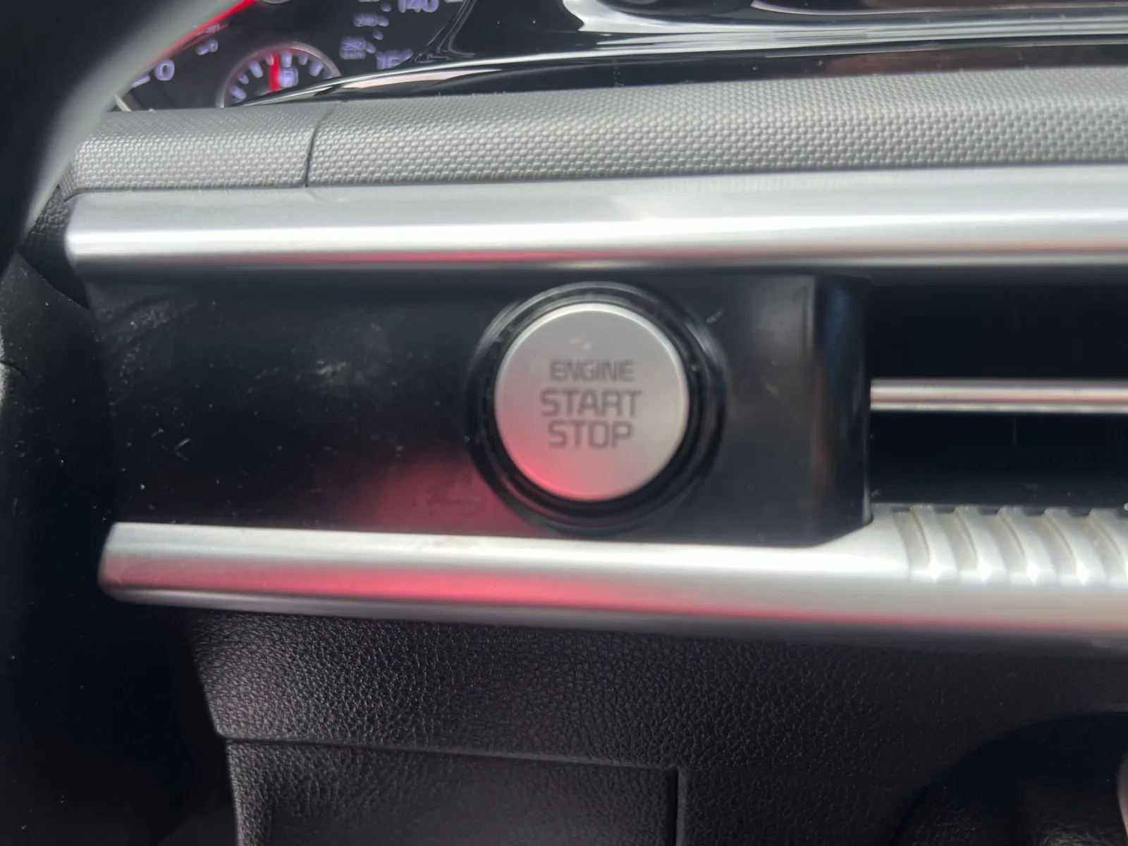 2022 Kia K5 GT-Line — photo 21