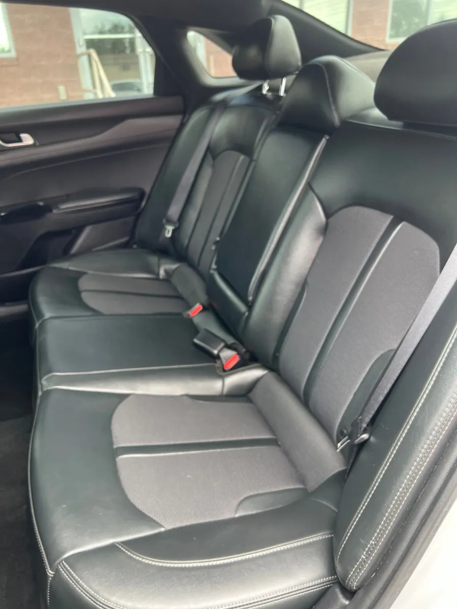 2022 Kia K5 GT-Line — photo 28