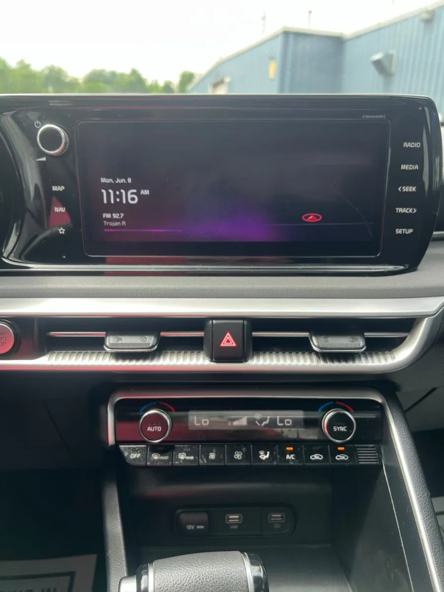 2022 Kia K5 GT-Line — photo 16