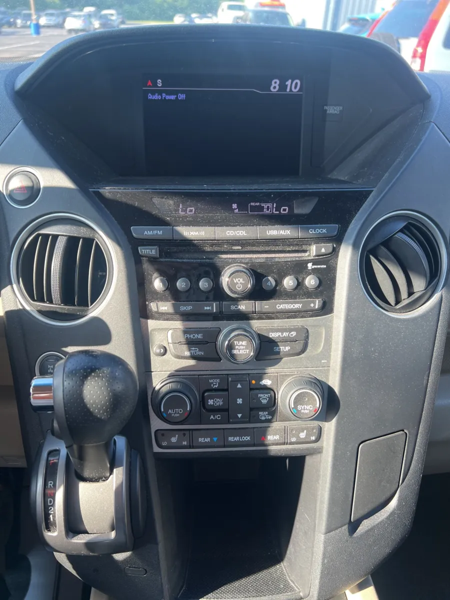 2012 Honda Pilot EX-L — photo 12