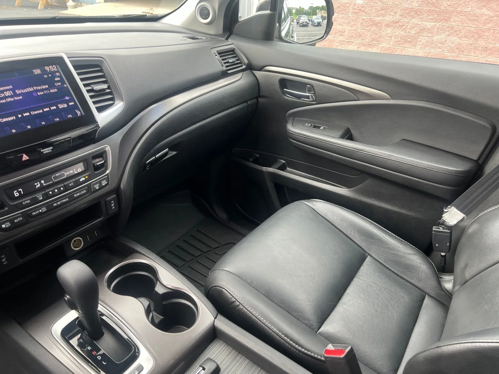 2017 Honda Pilot EX-L — photo 12