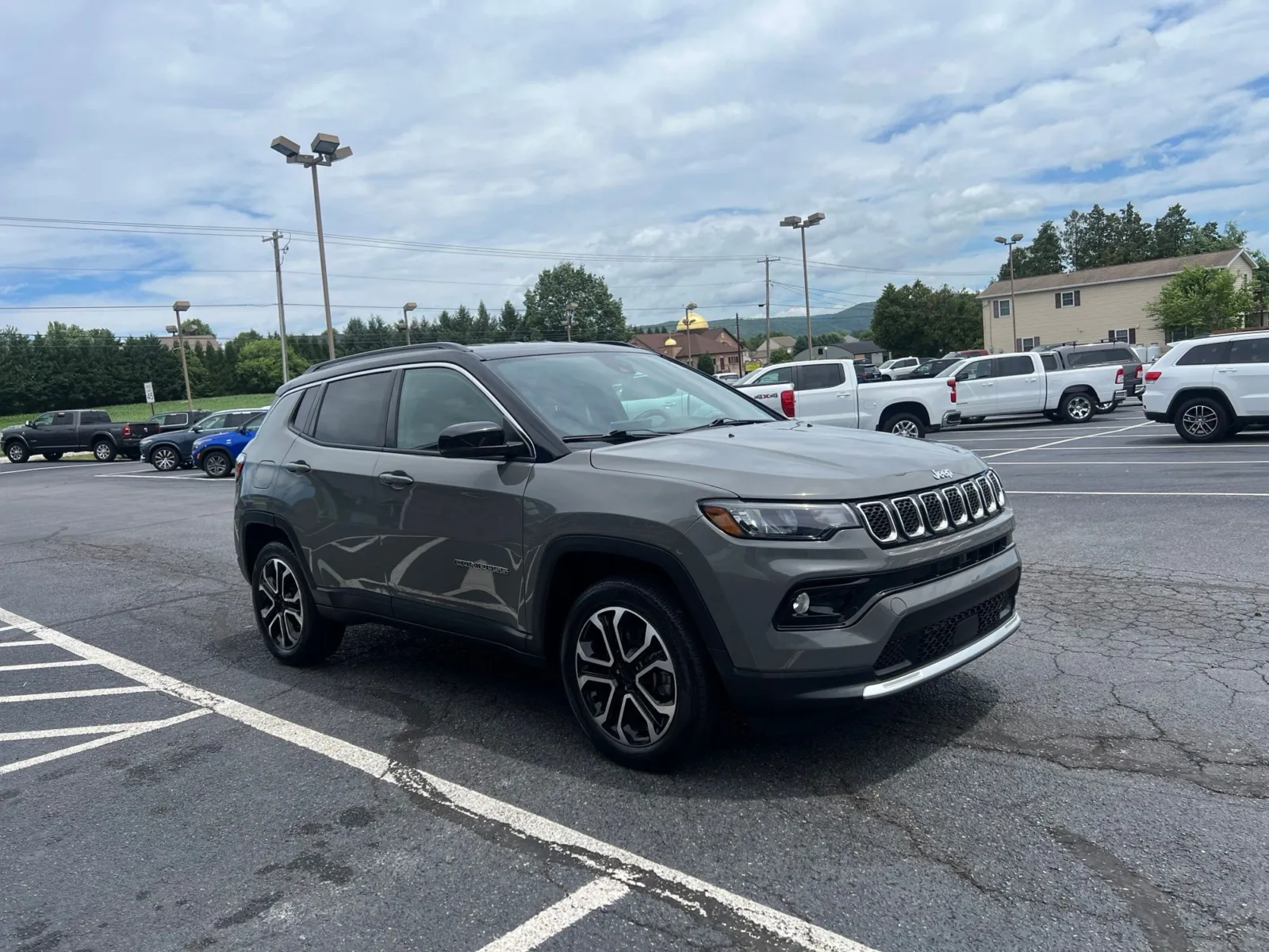 2023 Jeep Compass Limited — photo 7
