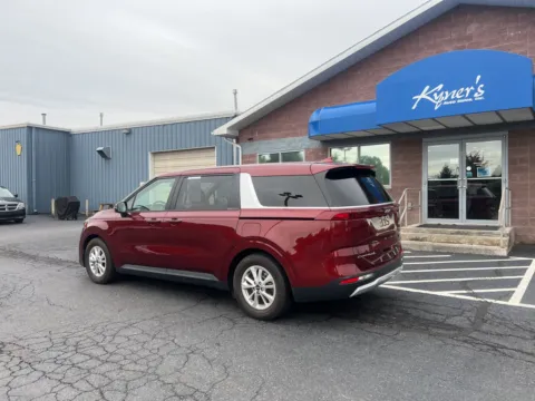 More photos of 2022 Kia Carnival LXS at Kyner's Auto Sales, Inc., PA