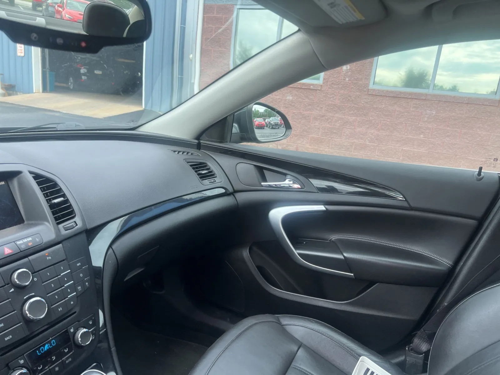 2012 Buick Regal Premium I — photo 10