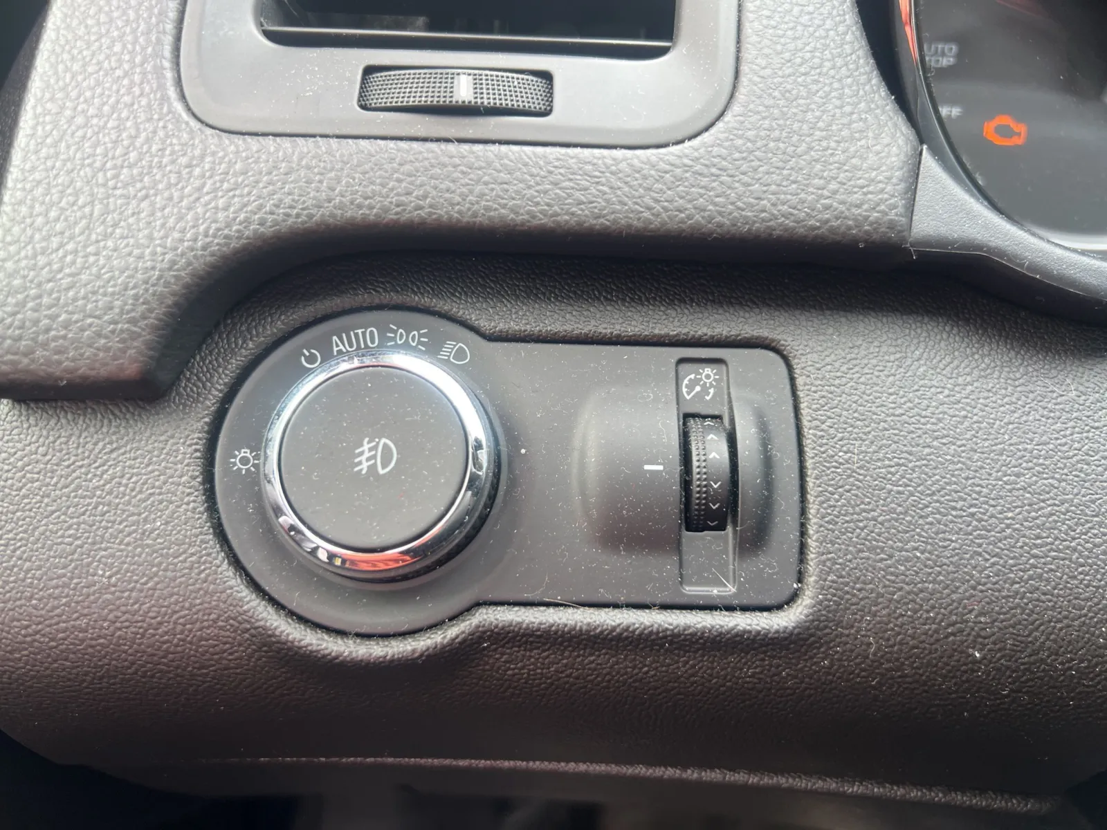 2012 Buick Regal Premium I — photo 16