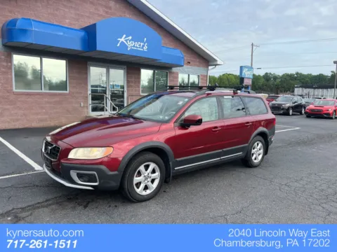 Red 2008 Volvo XC70 3.2 for sale in Chambersburg, PA