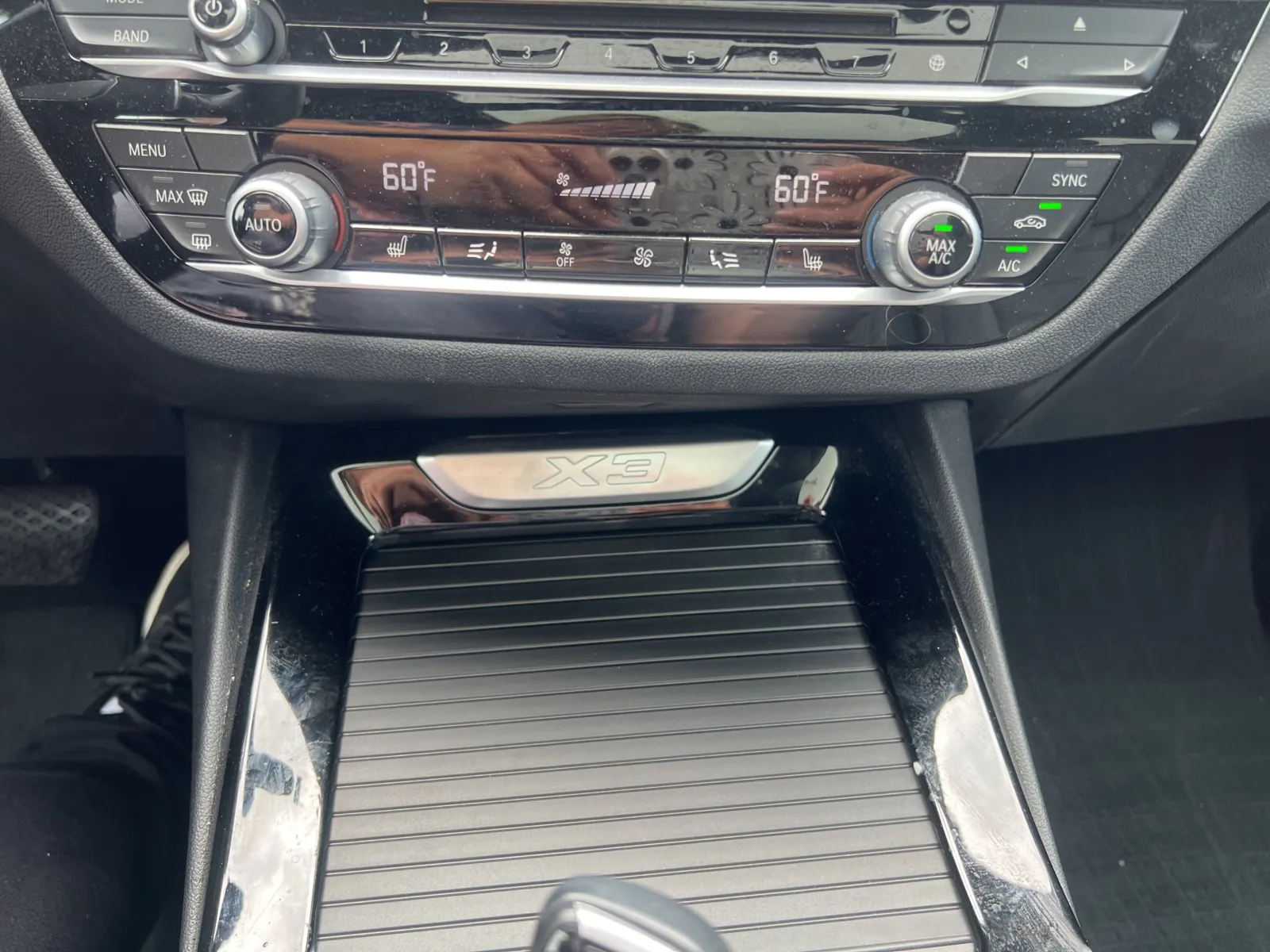2018 BMW X3 xDrive30i — photo 18