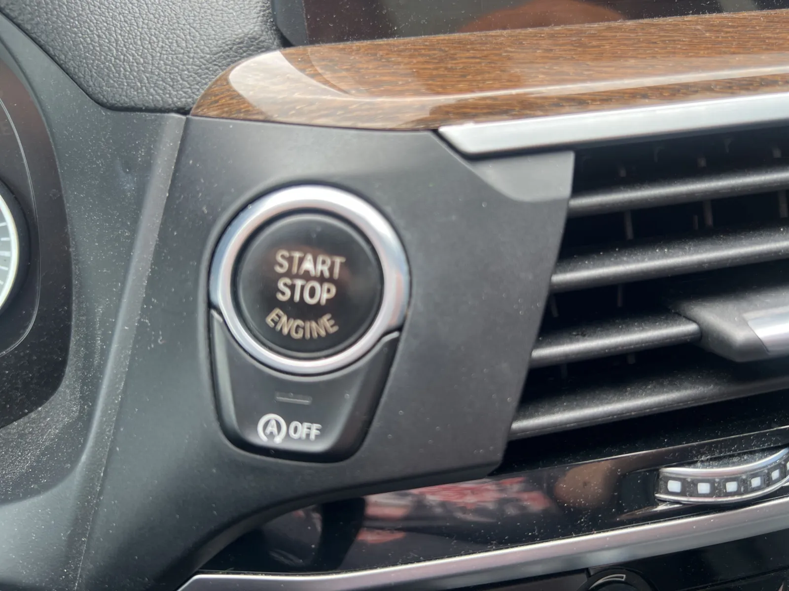 2018 BMW X3 xDrive30i — photo 17
