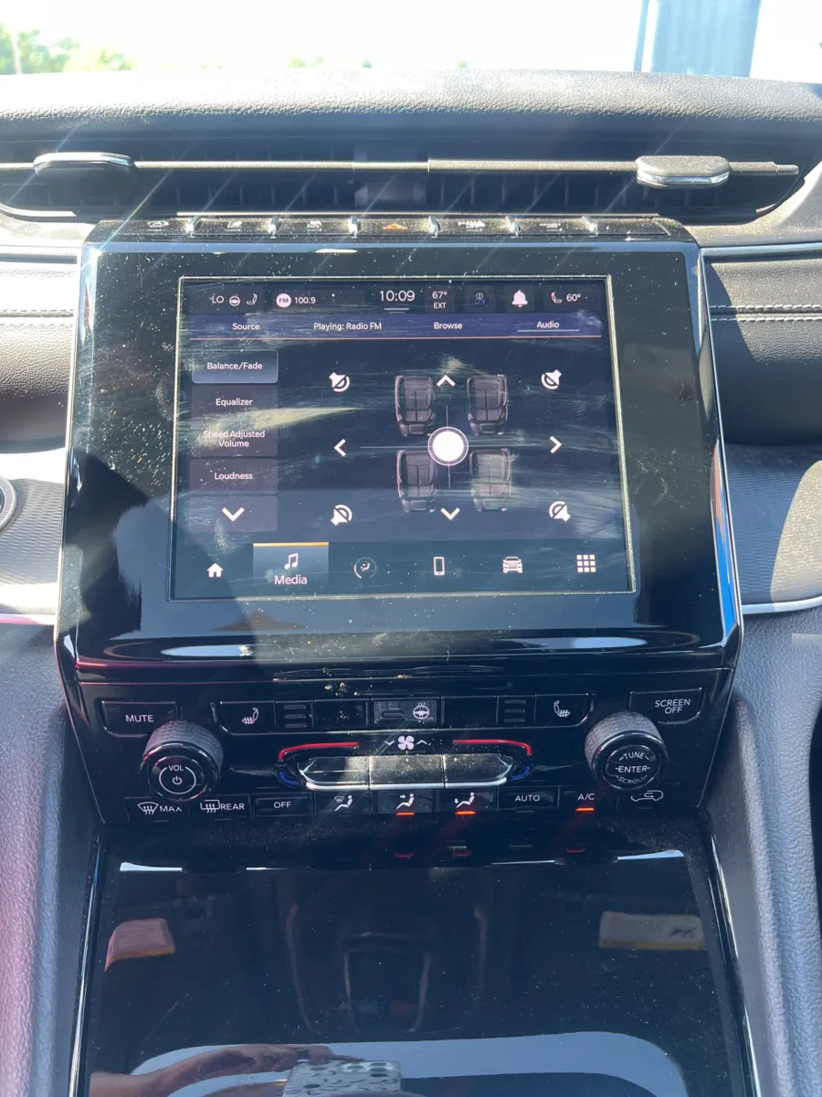 2023 Jeep Grand Cherokee L Altitude — photo 13