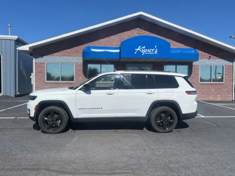 Another view of 2023 Jeep Grand Cherokee L Altitude for sale in Chambersburg, PA at Kyner's Auto Sales, Inc.