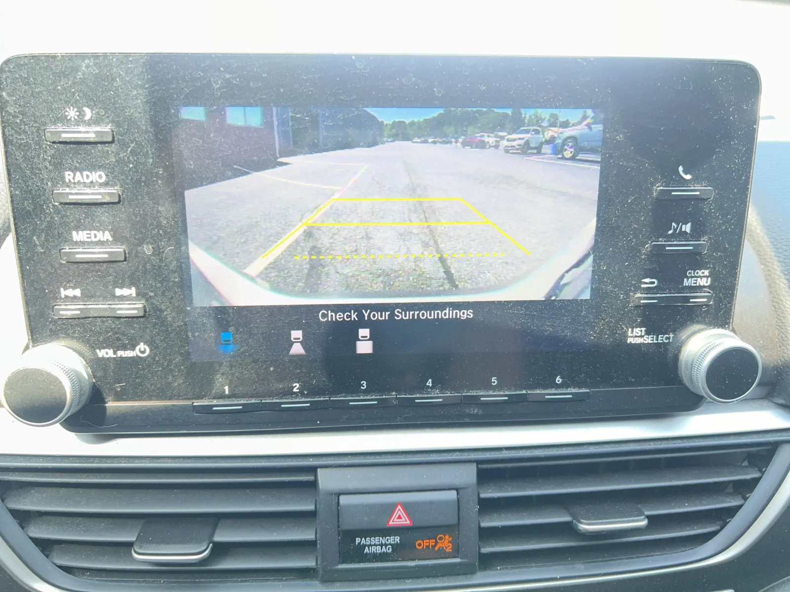 2020 Honda Accord LX — photo 9