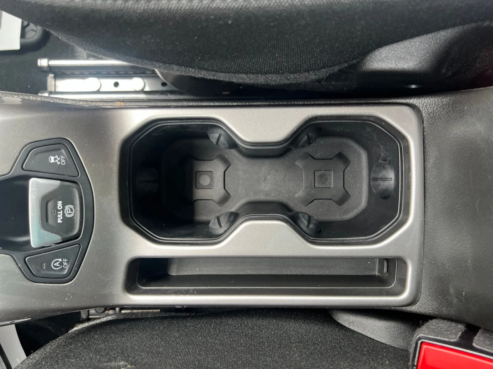 2022 Jeep Renegade Latitude — photo 18