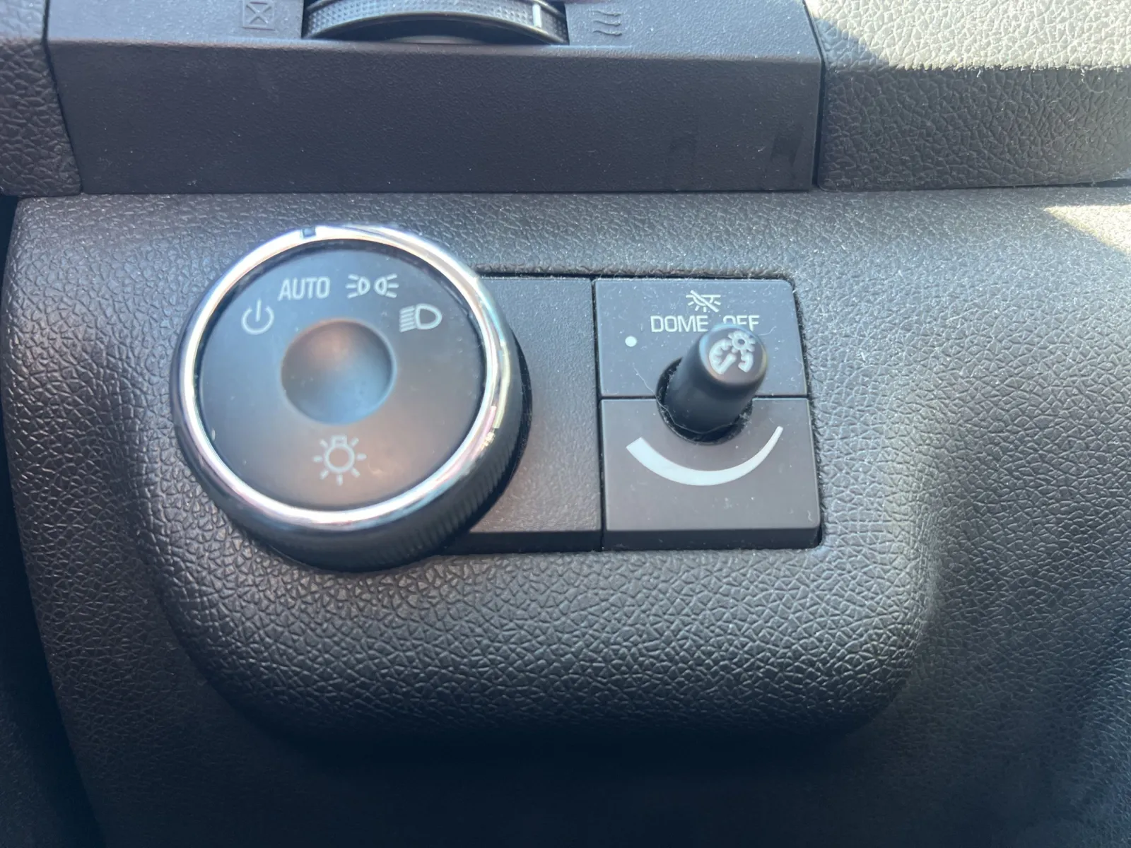 2012 Chevrolet Traverse LT — photo 14