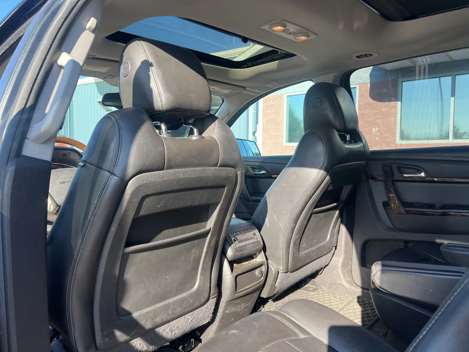 2013 GMC Acadia Denali — photo 20