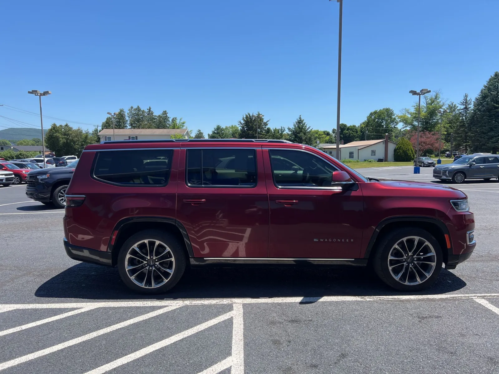 2022 Jeep Wagoneer Series III — photo 7