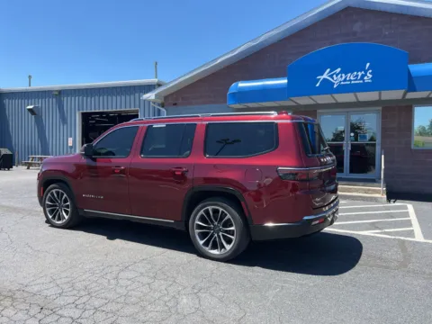 More photos of 2022 Jeep Wagoneer Series III at Kyner's Auto Sales, Inc., PA