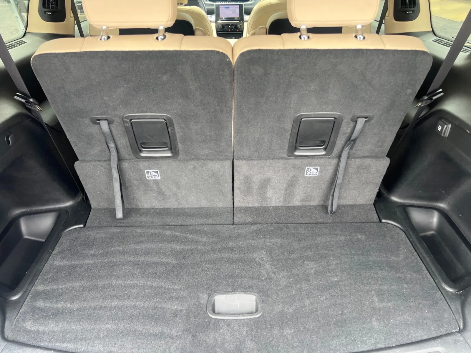 2022 Jeep Grand Cherokee L Limited — photo 31