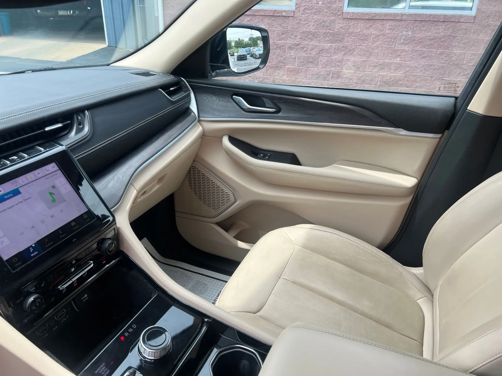 2022 Jeep Grand Cherokee L Limited — photo 12