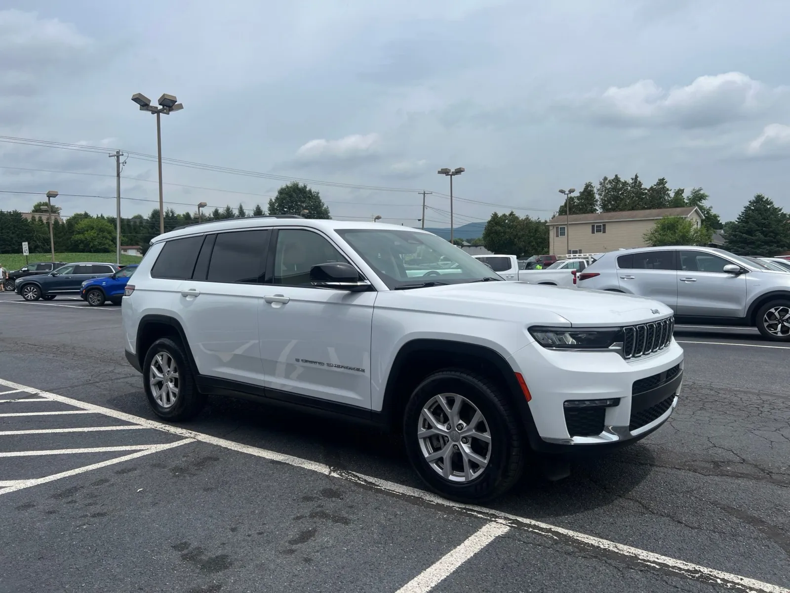 2022 Jeep Grand Cherokee L Limited — photo 8