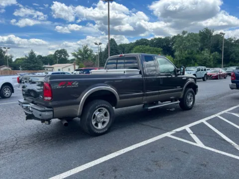 More photos of 2005 Ford F-250SD Lariat at Kyner's Auto Sales, Inc., PA