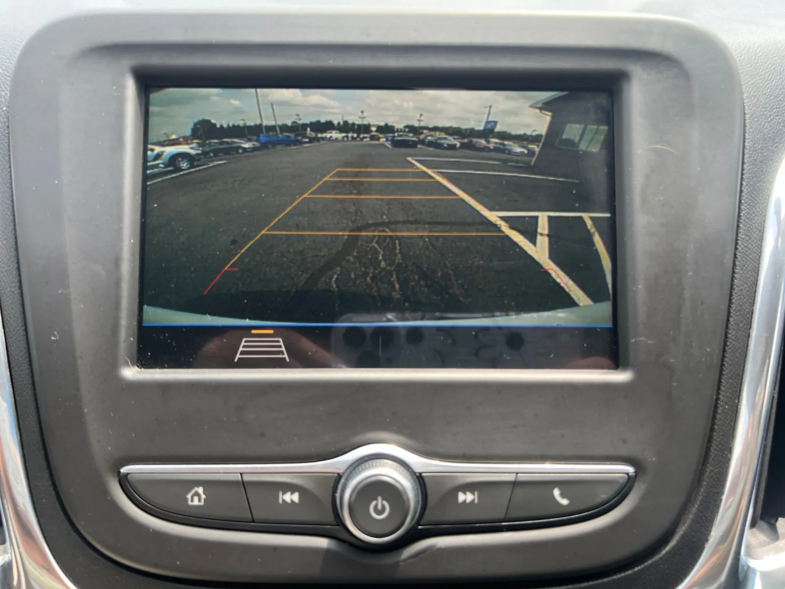 2019 Chevrolet Equinox LT — photo 16