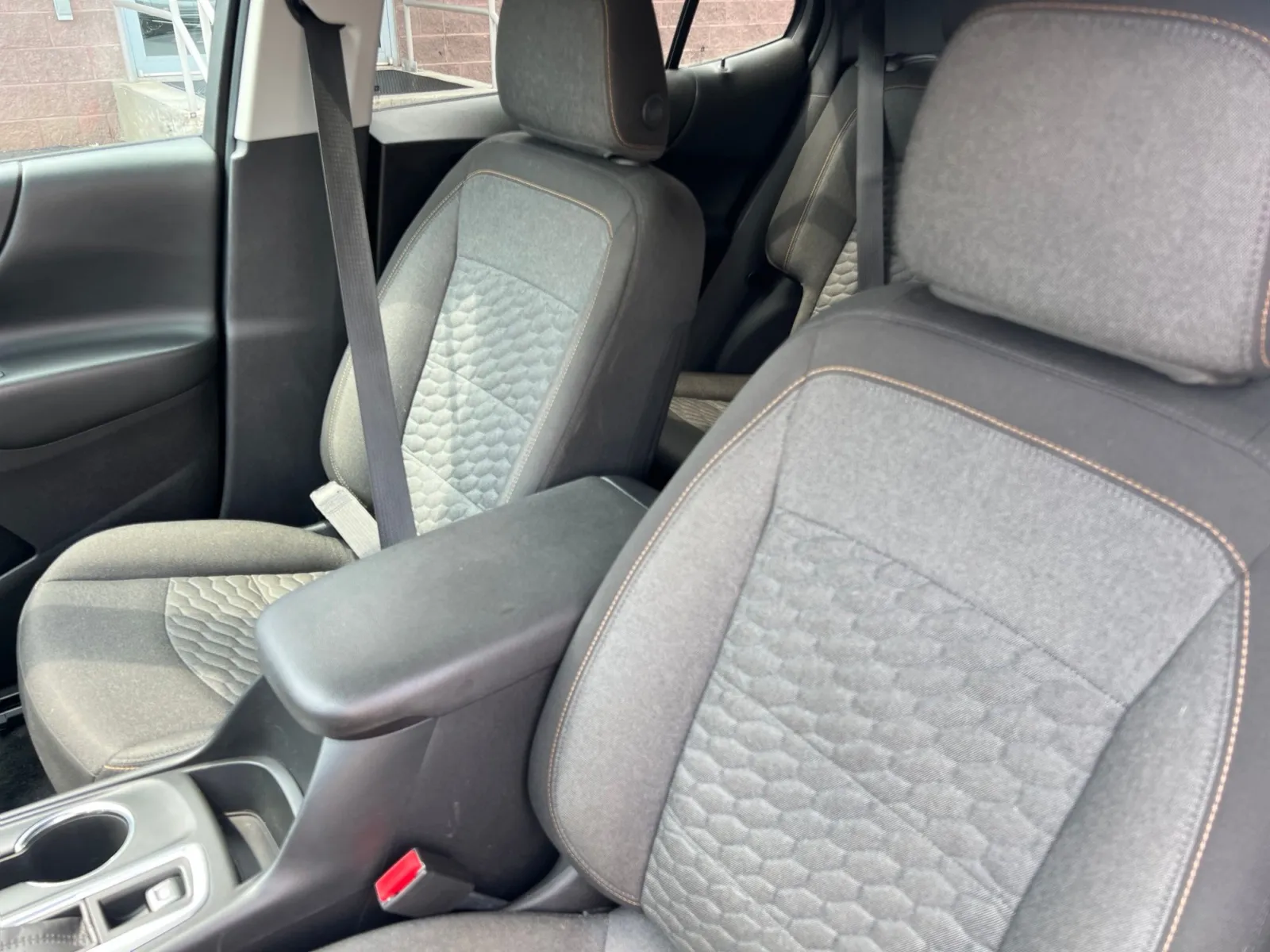 2019 Chevrolet Equinox LT — photo 12