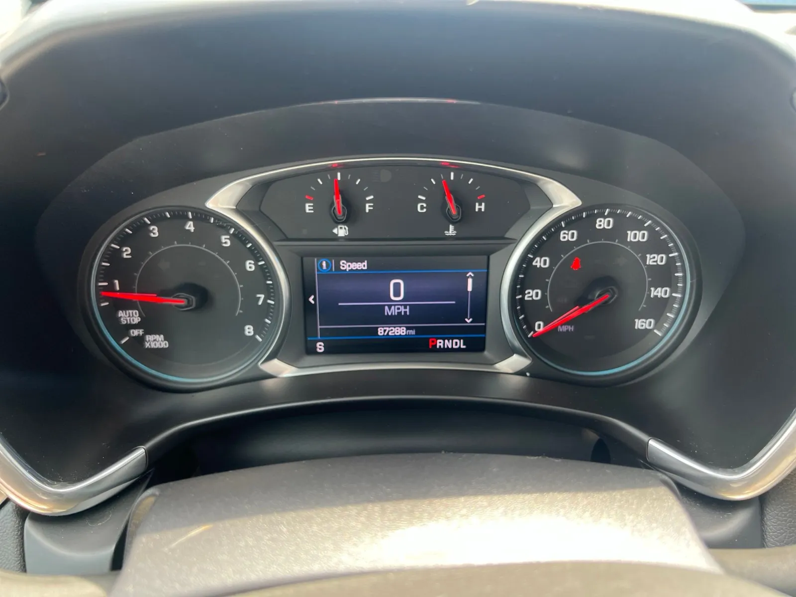 2019 Chevrolet Equinox LT — photo 13