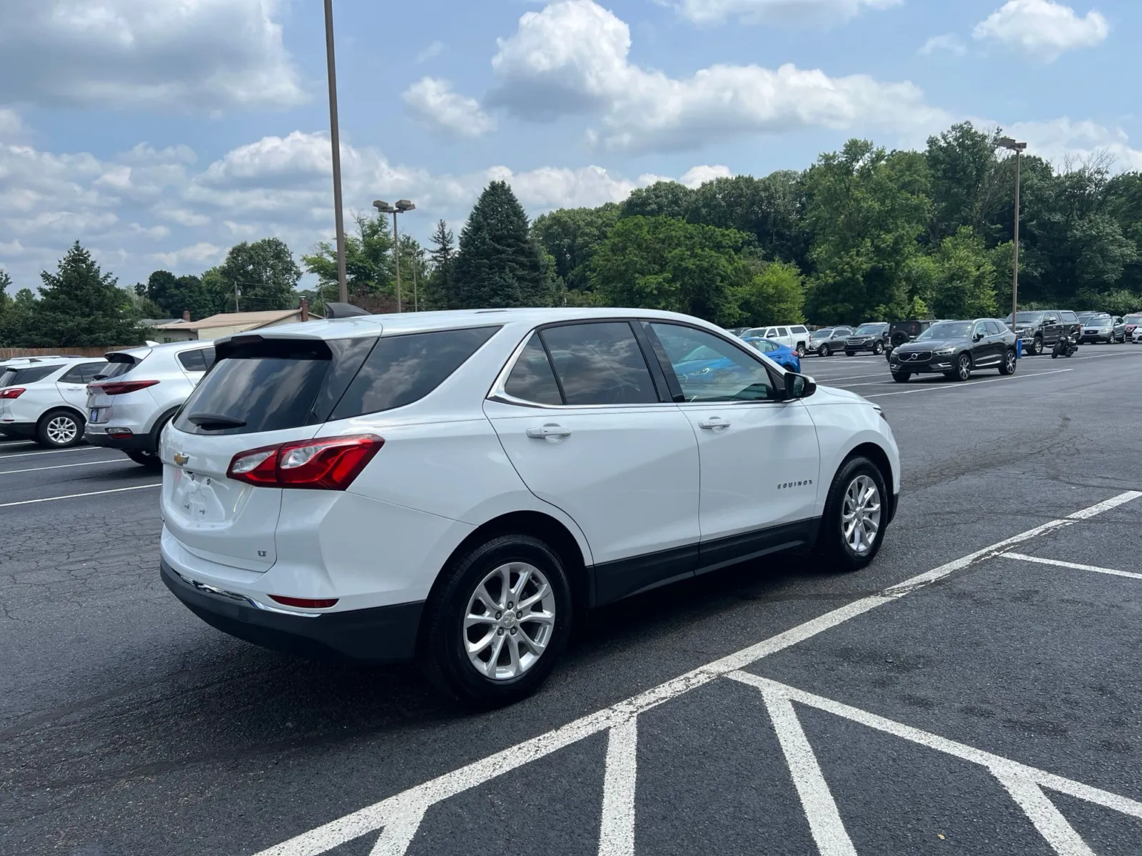 2019 Chevrolet Equinox LT — photo 6