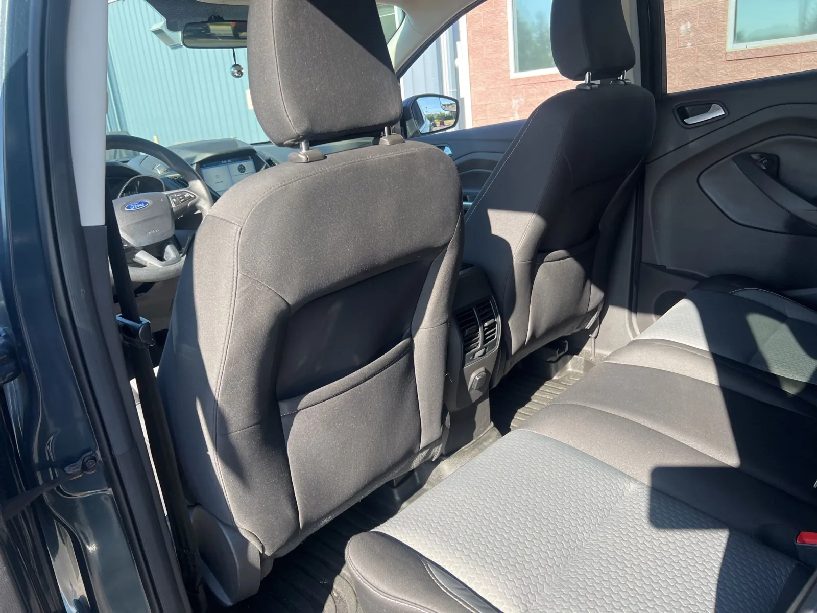 2019 Ford Escape SE — photo 19