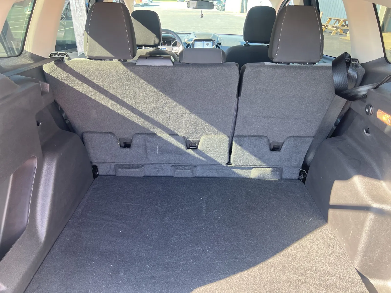 2019 Ford Escape SE — photo 21