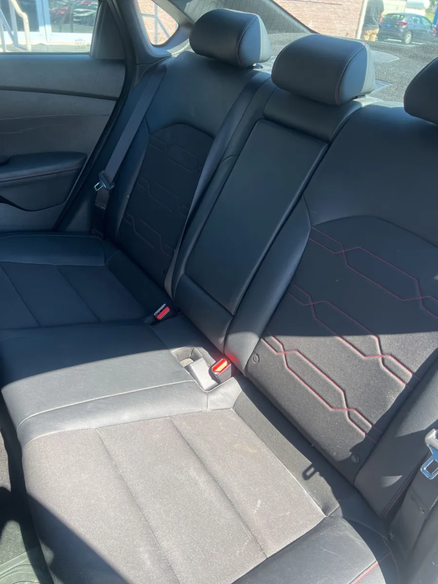 2020 Kia Forte GT — photo 25