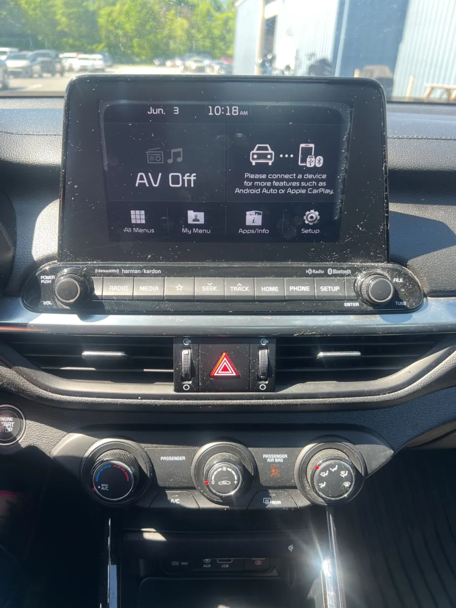2020 Kia Forte GT — photo 13