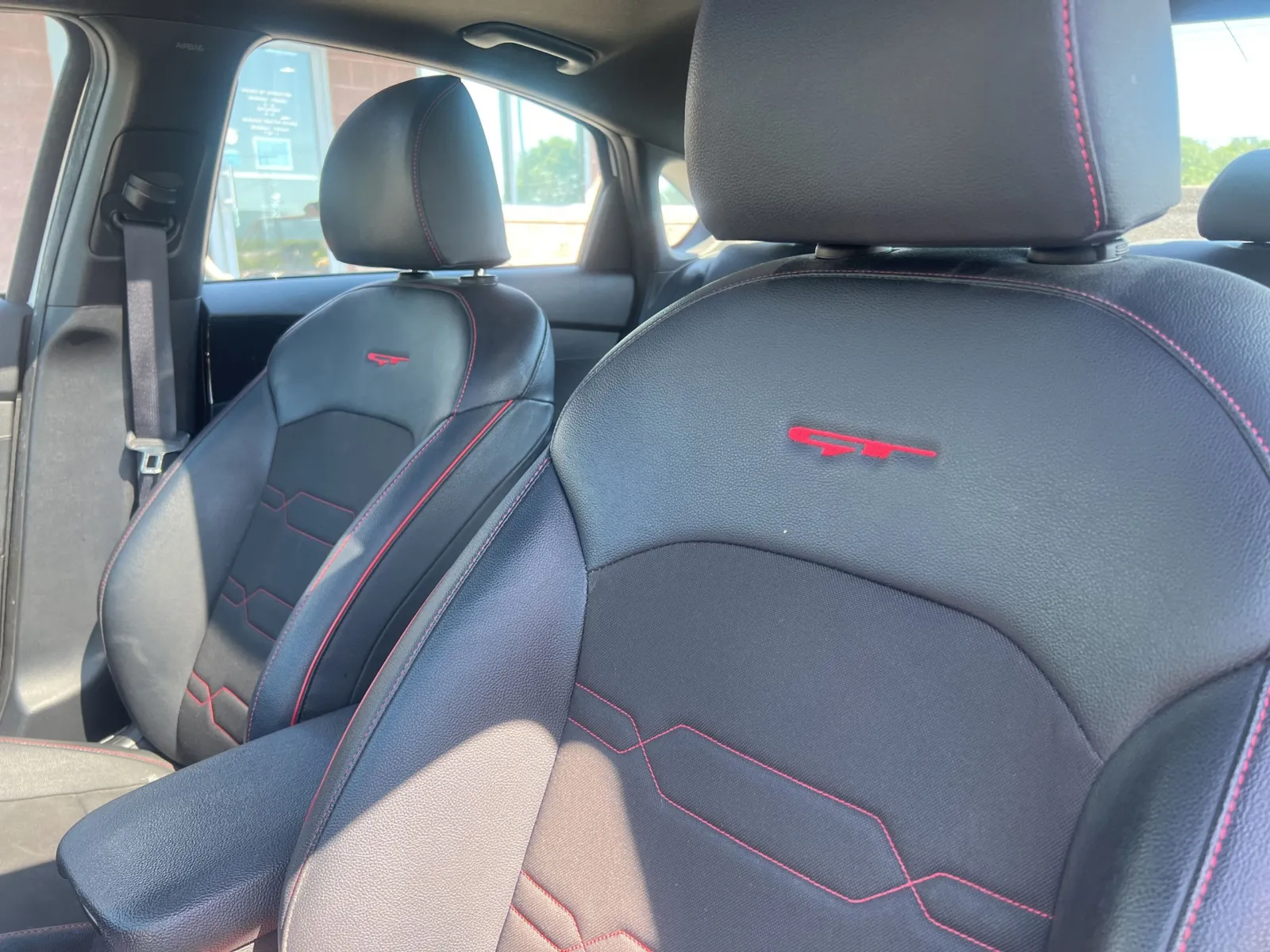 2020 Kia Forte GT — photo 22