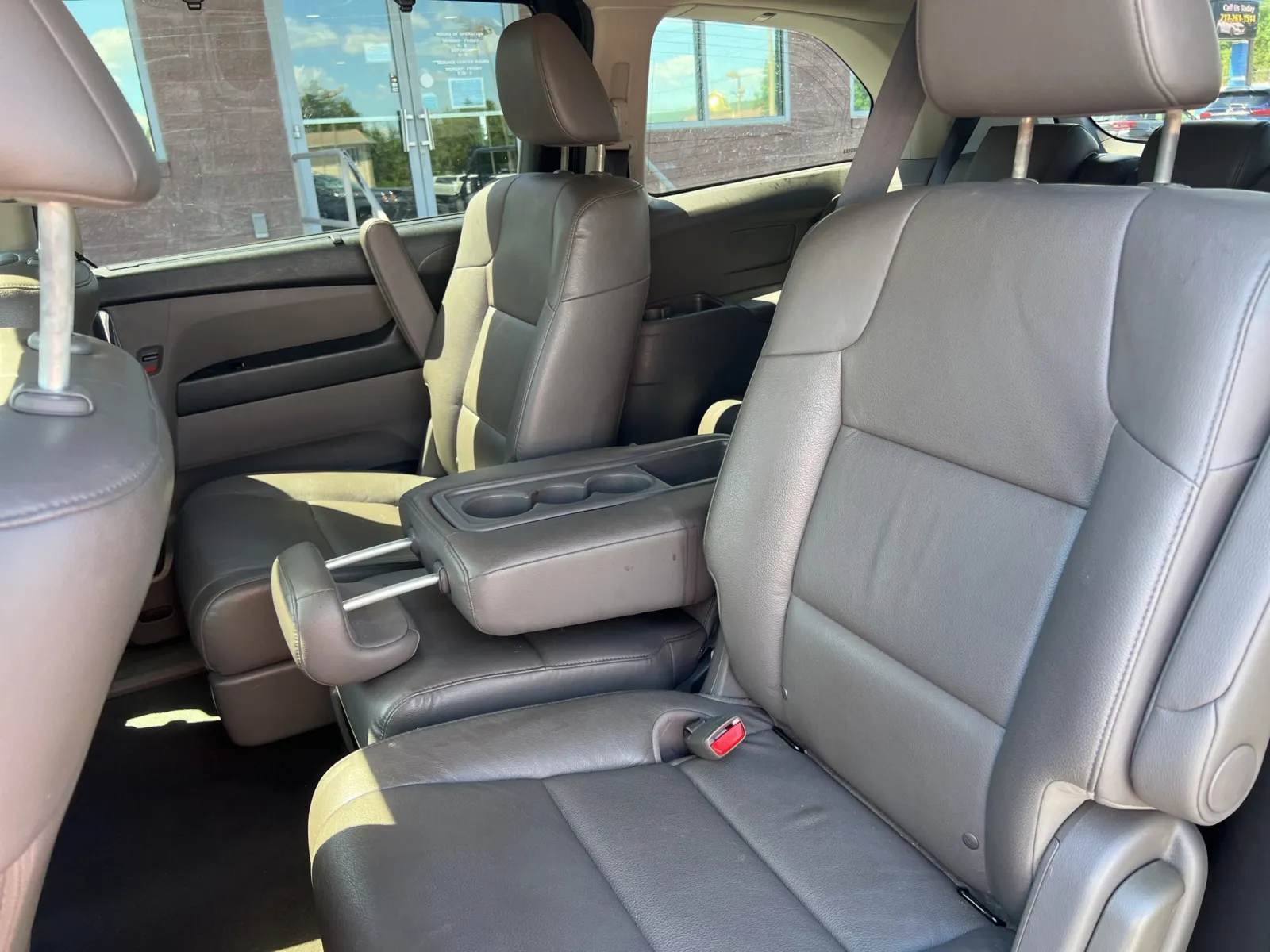 2015 Honda Odyssey EX-L — photo 23