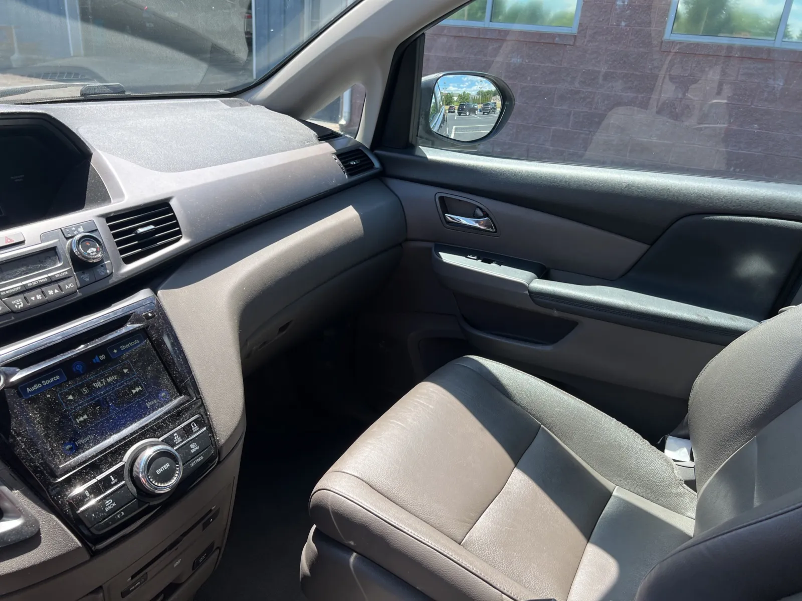 2015 Honda Odyssey EX-L — photo 10