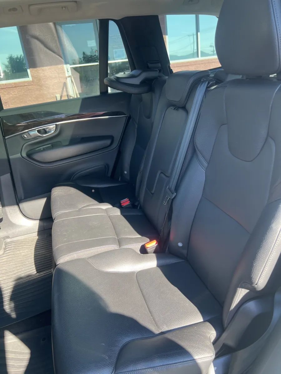 2018 Volvo XC90 T6 Momentum — photo 21
