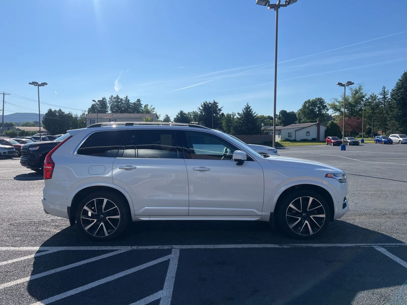 2018 Volvo XC90 T6 Momentum — photo 7