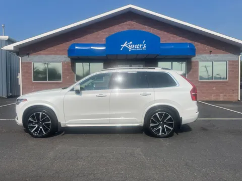 Another view of 2018 Volvo XC90 T6 Momentum for sale in Chambersburg, PA at Kyner's Auto Sales, Inc.