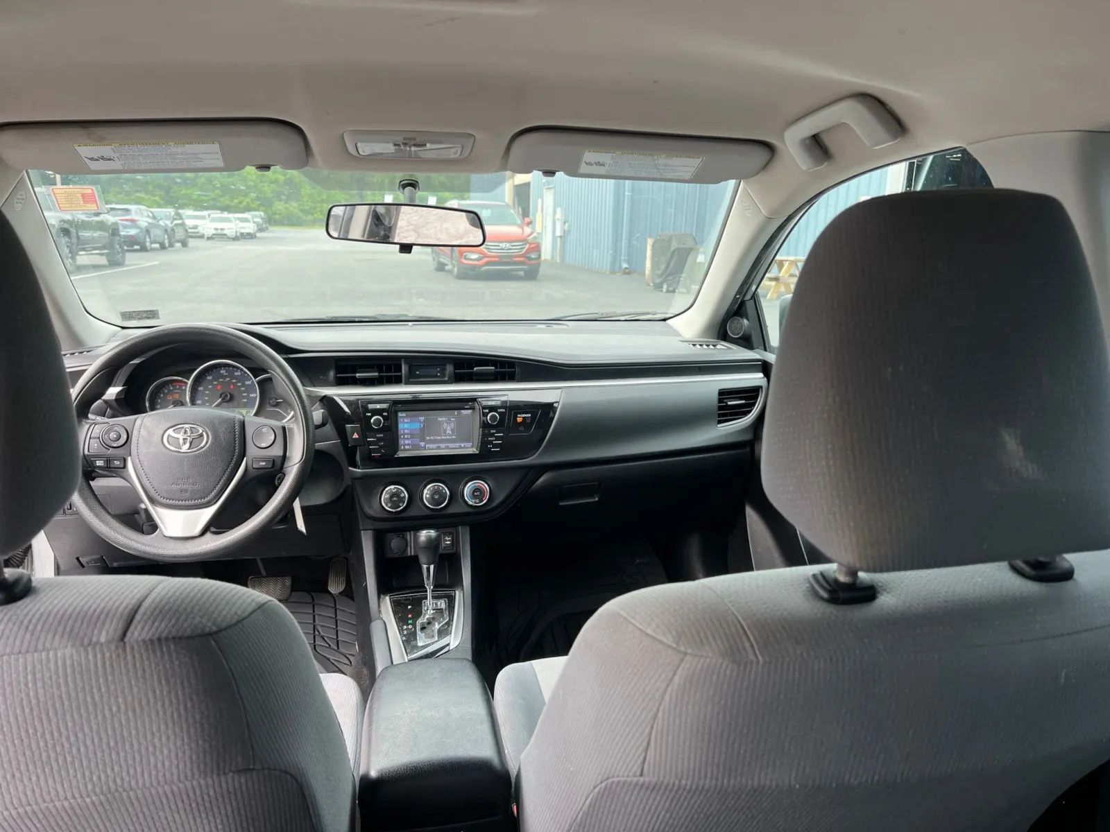 2016 Toyota Corolla L — photo 15